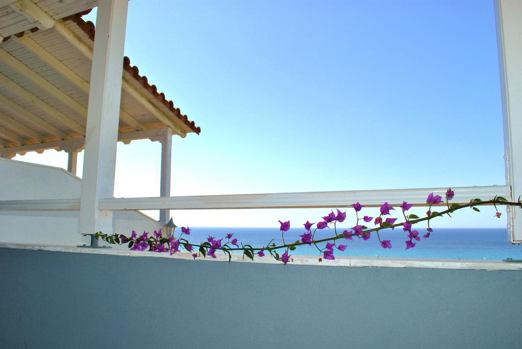 Dias Apartments Mola Kalyva Dış mekan fotoğraf