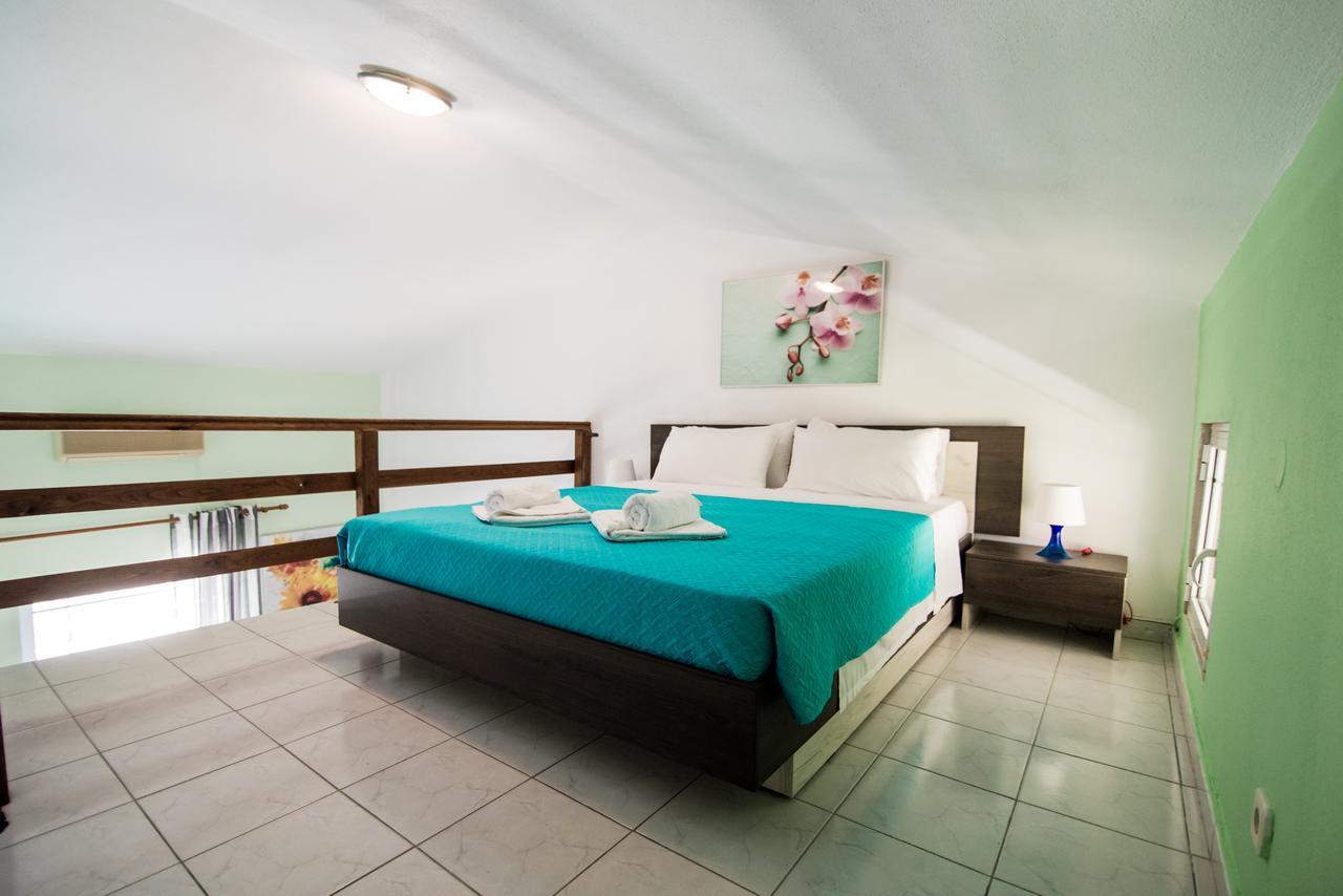 Dias Apartments Mola Kalyva Dış mekan fotoğraf