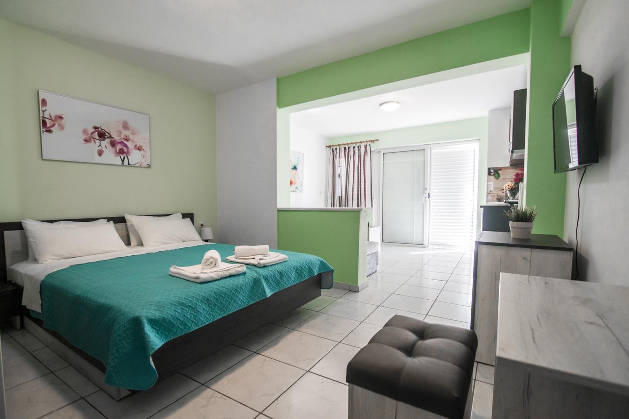 Dias Apartments Mola Kalyva Dış mekan fotoğraf