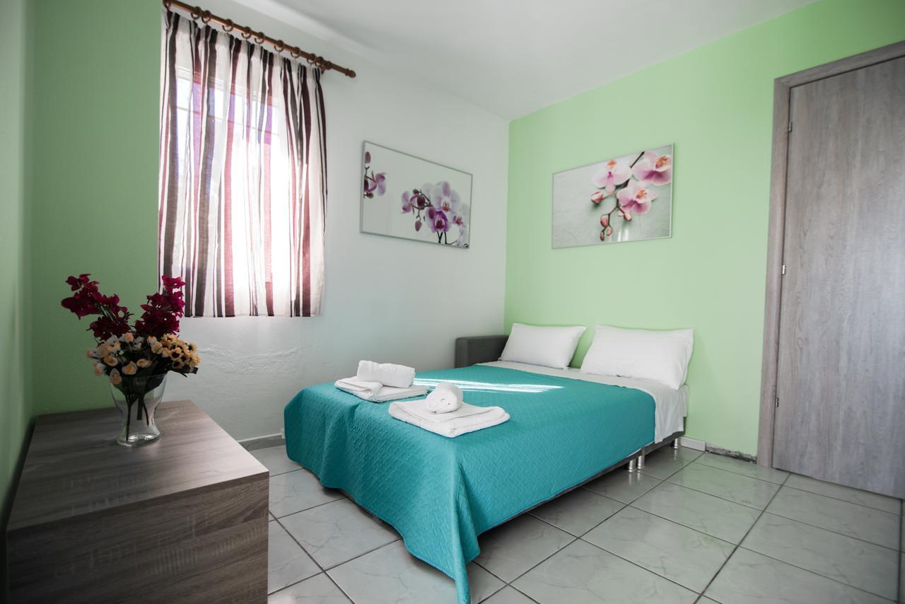 Dias Apartments Mola Kalyva Dış mekan fotoğraf