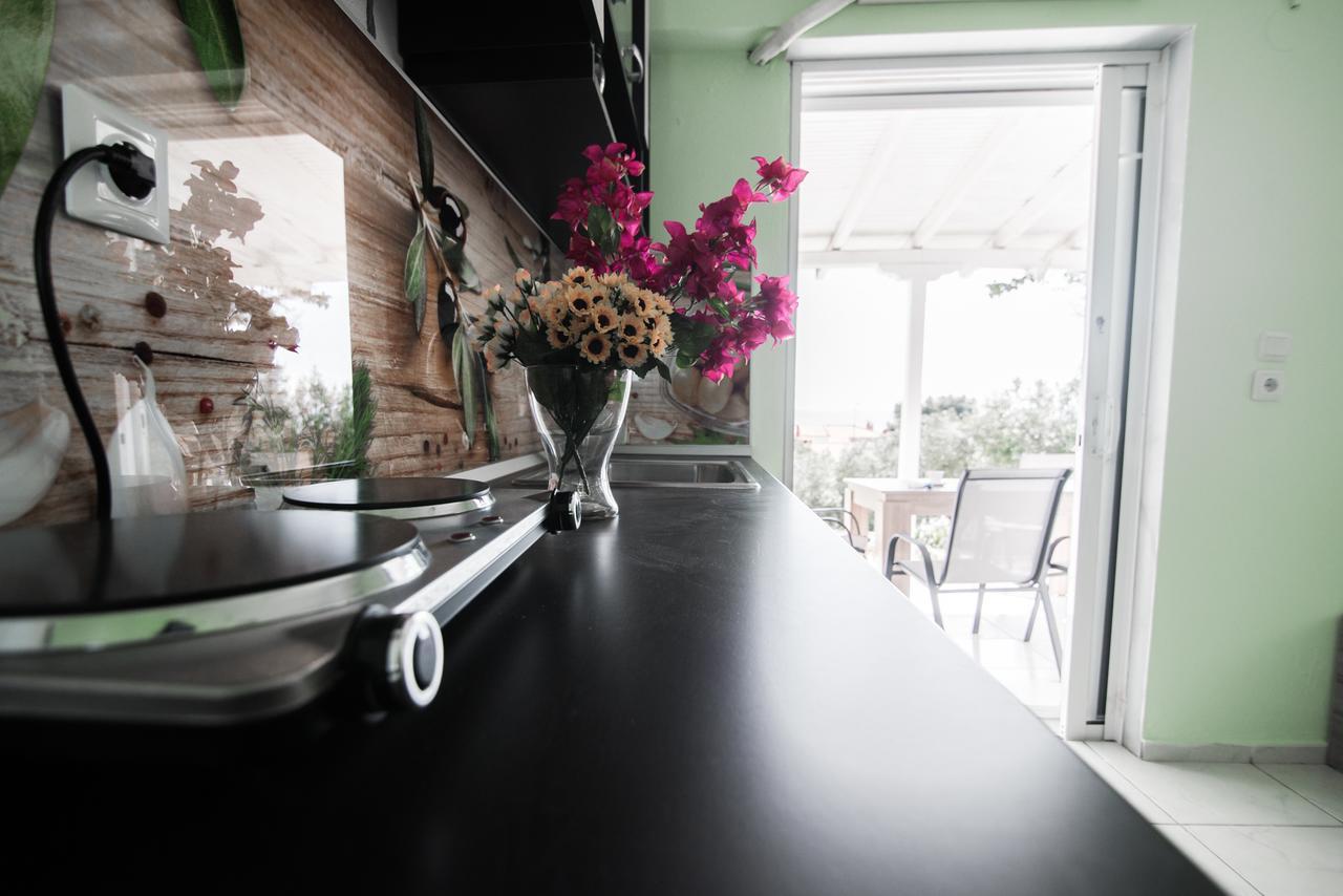 Dias Apartments Mola Kalyva Dış mekan fotoğraf