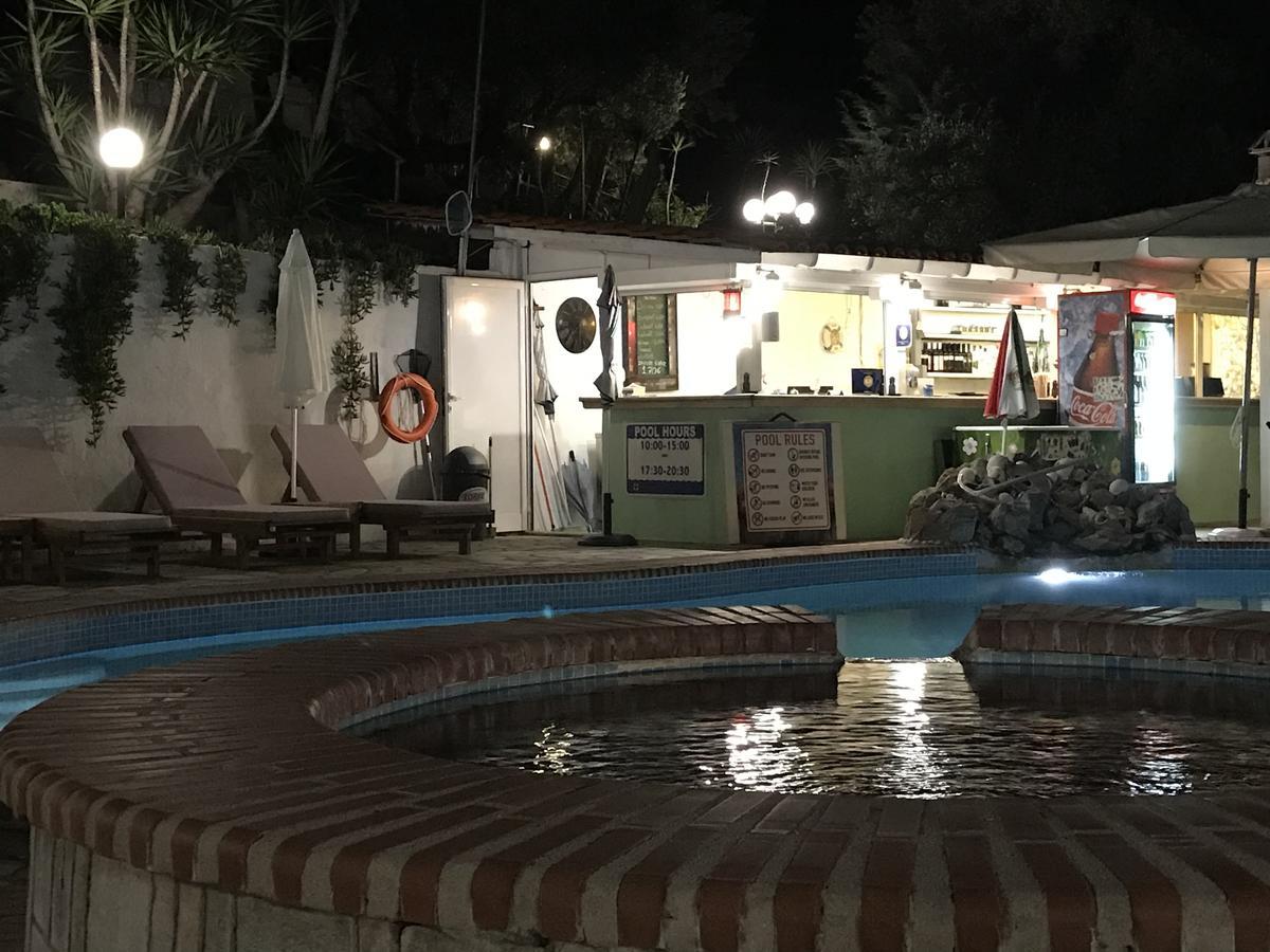 Dias Apartments Mola Kalyva Dış mekan fotoğraf